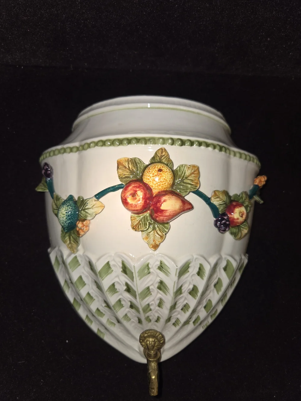 Vintage Andrea by Sadek Ceramic Wall Fountain Lavabo Fruit Lattice Spigot Japan